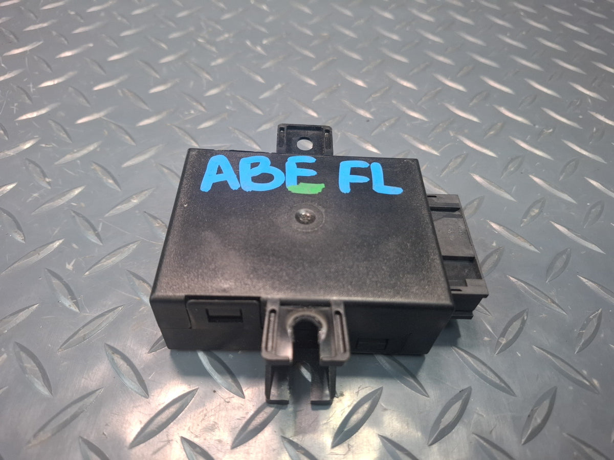 1994-1997 BMW E31 840Ci Left Door Control Module 6957040