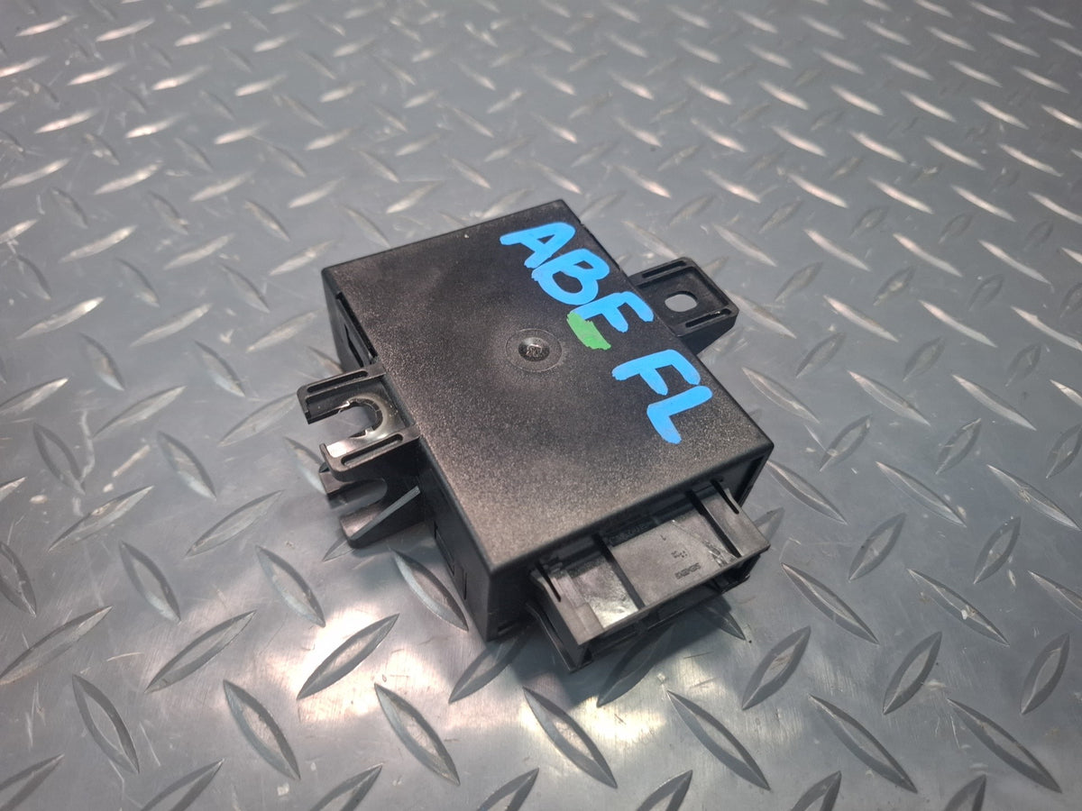 1994-1997 BMW E31 840Ci Left Door Control Module 6957040