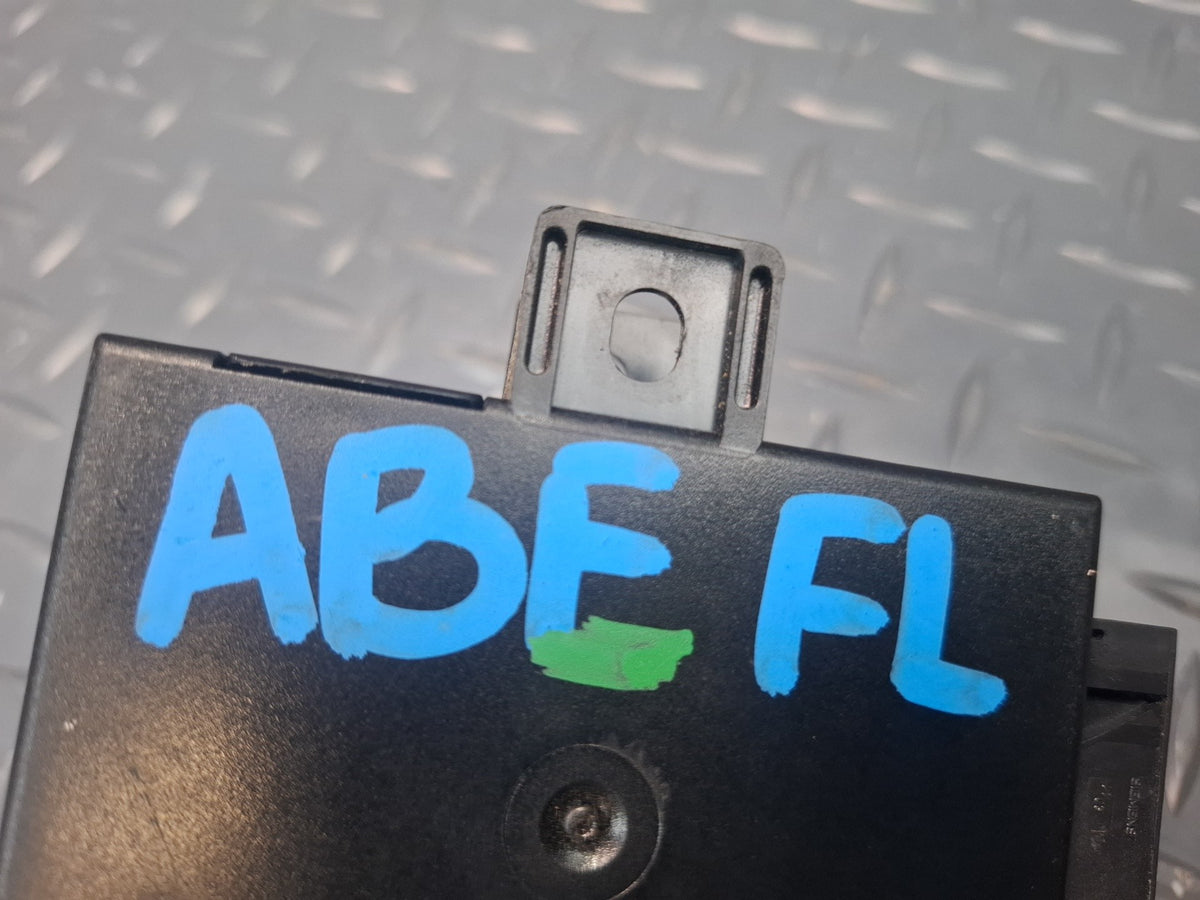 1994-1997 BMW E31 840Ci Left Door Control Module 6957040