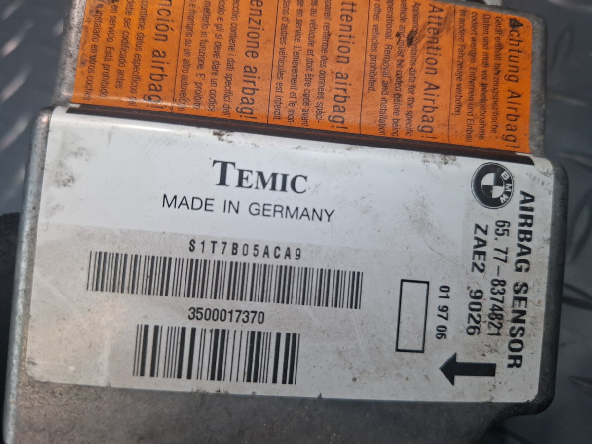 92-97 BMW E31 840Ci SRS AIRBAG SENSOR CONTROL MODULE 8374821 OEM