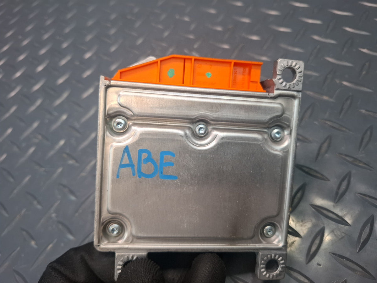 92-97 BMW E31 840Ci SRS AIRBAG SENSOR CONTROL MODULE 8374821 OEM