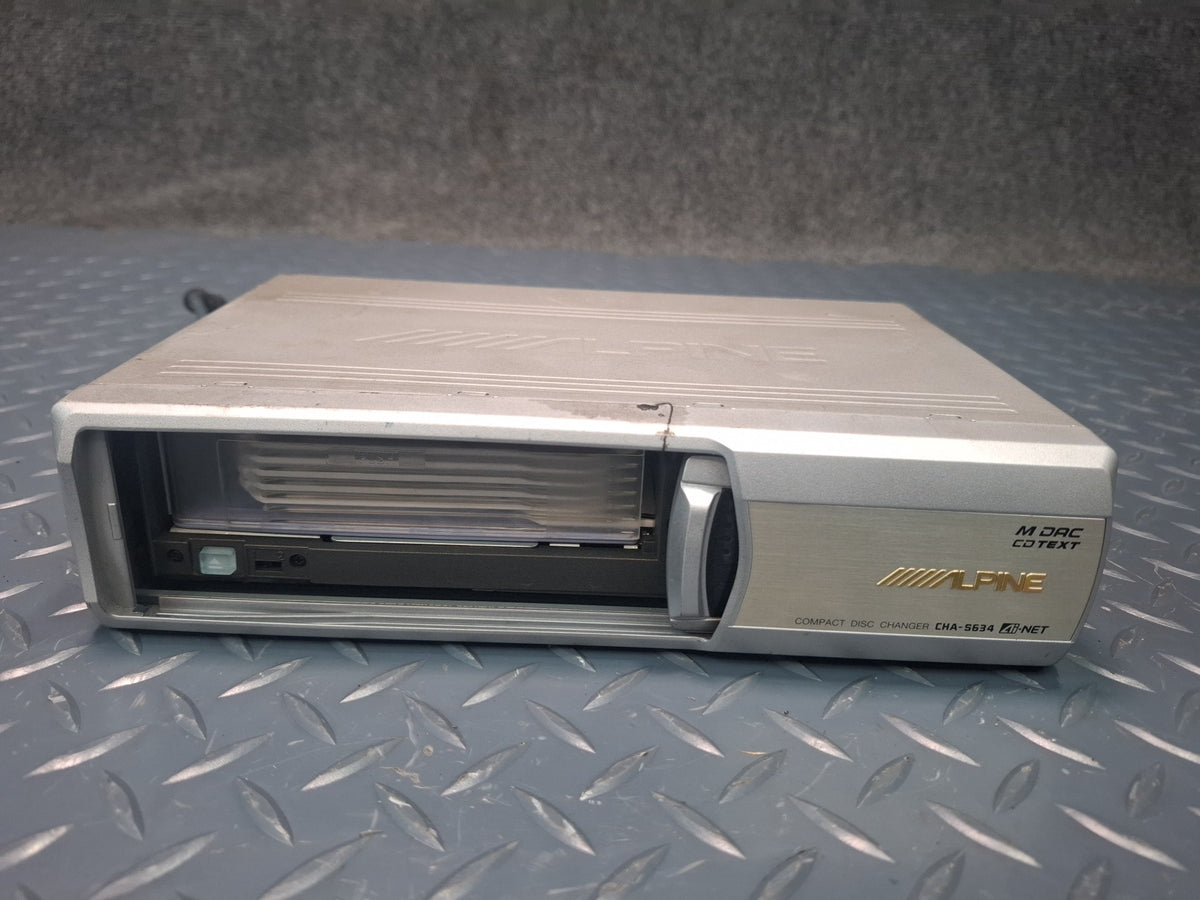 Alpine CHA-S634 MP3 CD Changer Player w Magazine