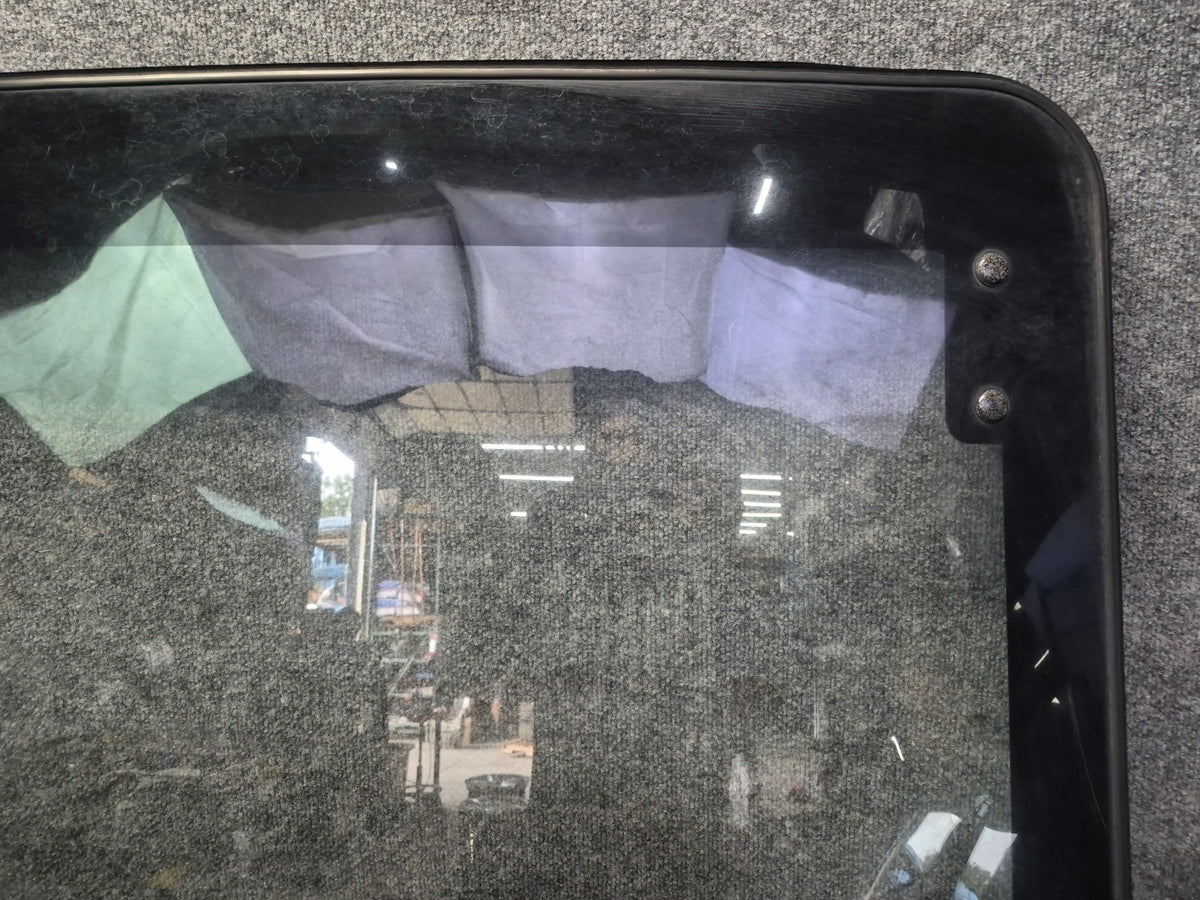 94-95 Toyota Hiace KZH106W Middle Upper Sunroof Moon Roof Window Glass OEM