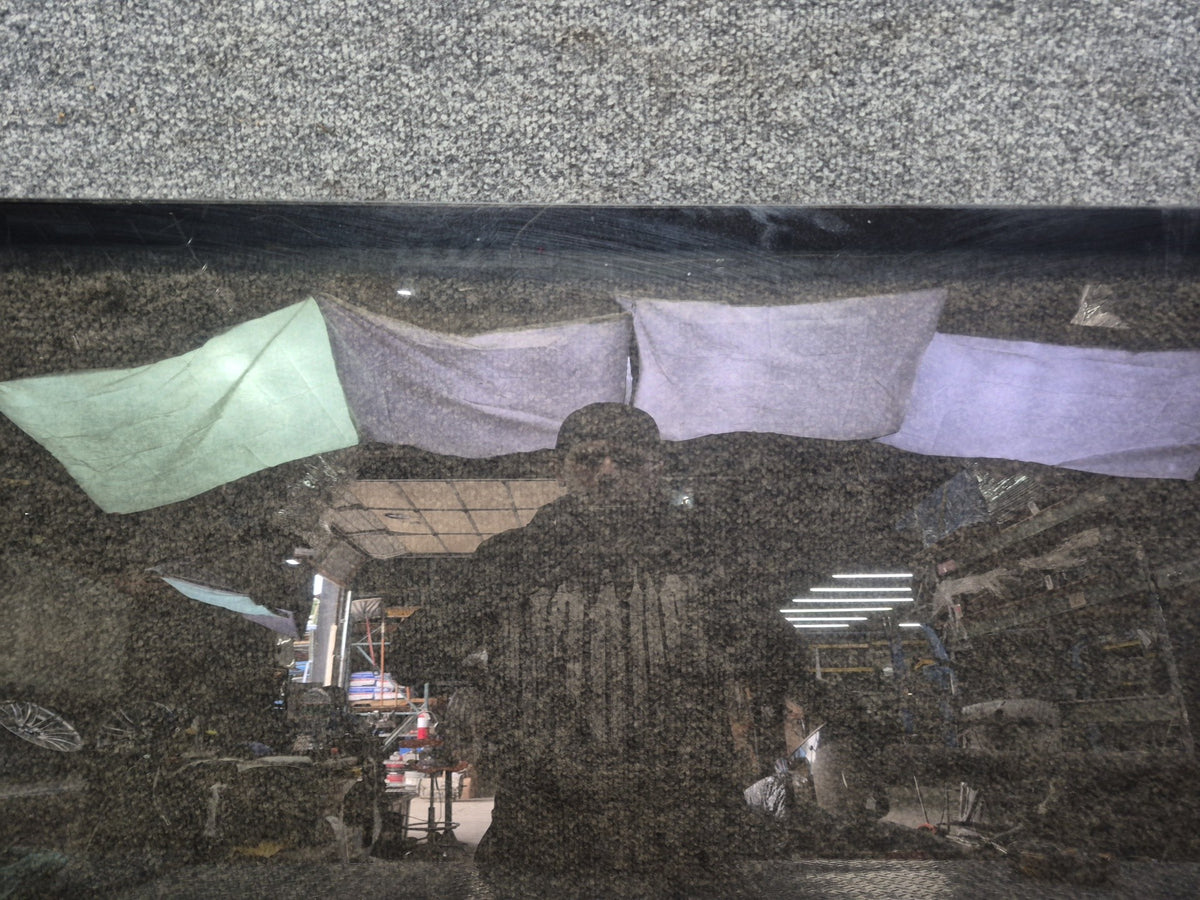 94-95 Toyota Hiace KZH106W Center Middle Right Movable Glass Window OEM