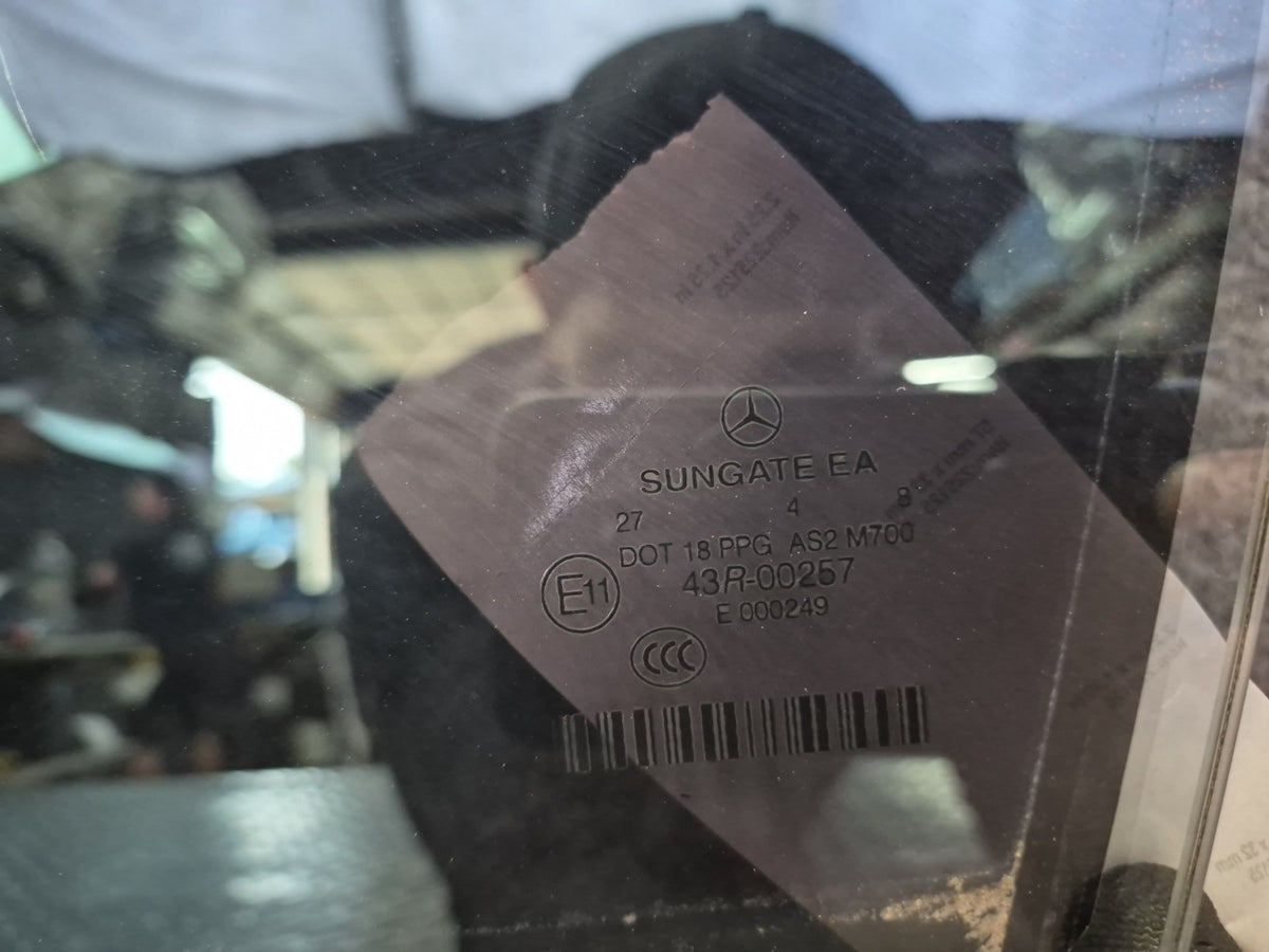07-13 Mercedes W221 S-class Front Left Driver Door Glass Window Tinted OEM
