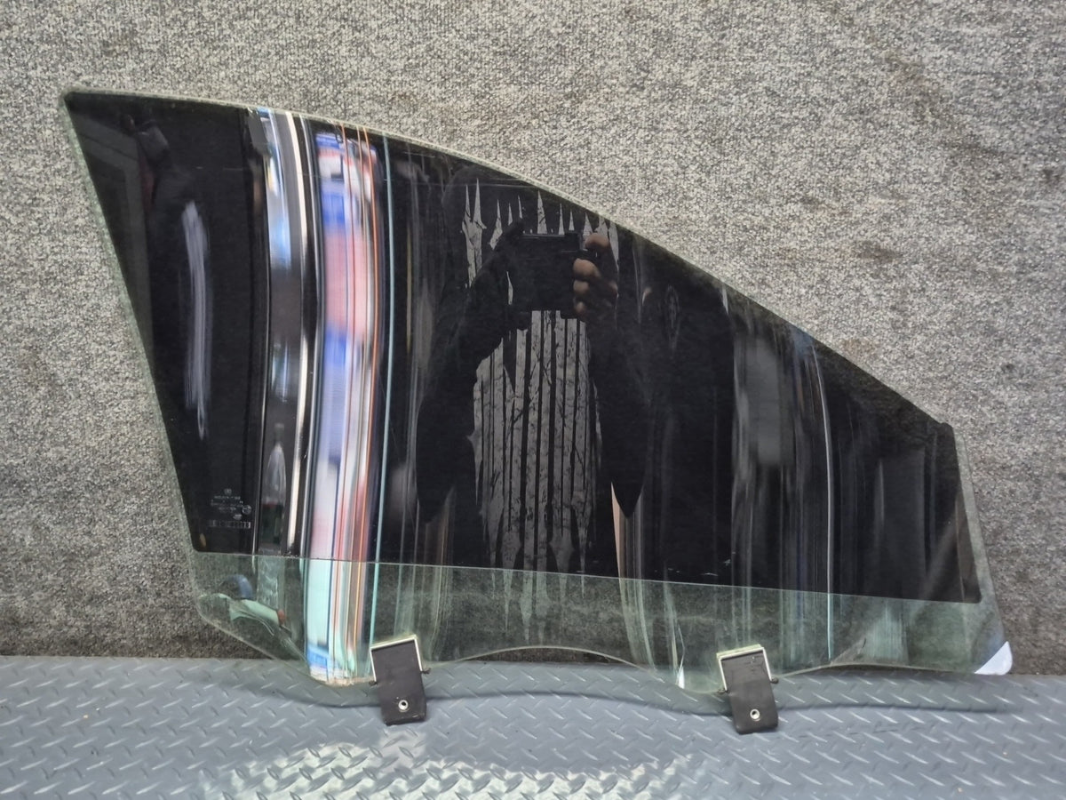 07-13 Mercedes W221 S-class Front Left Driver Door Glass Window Tinted OEM