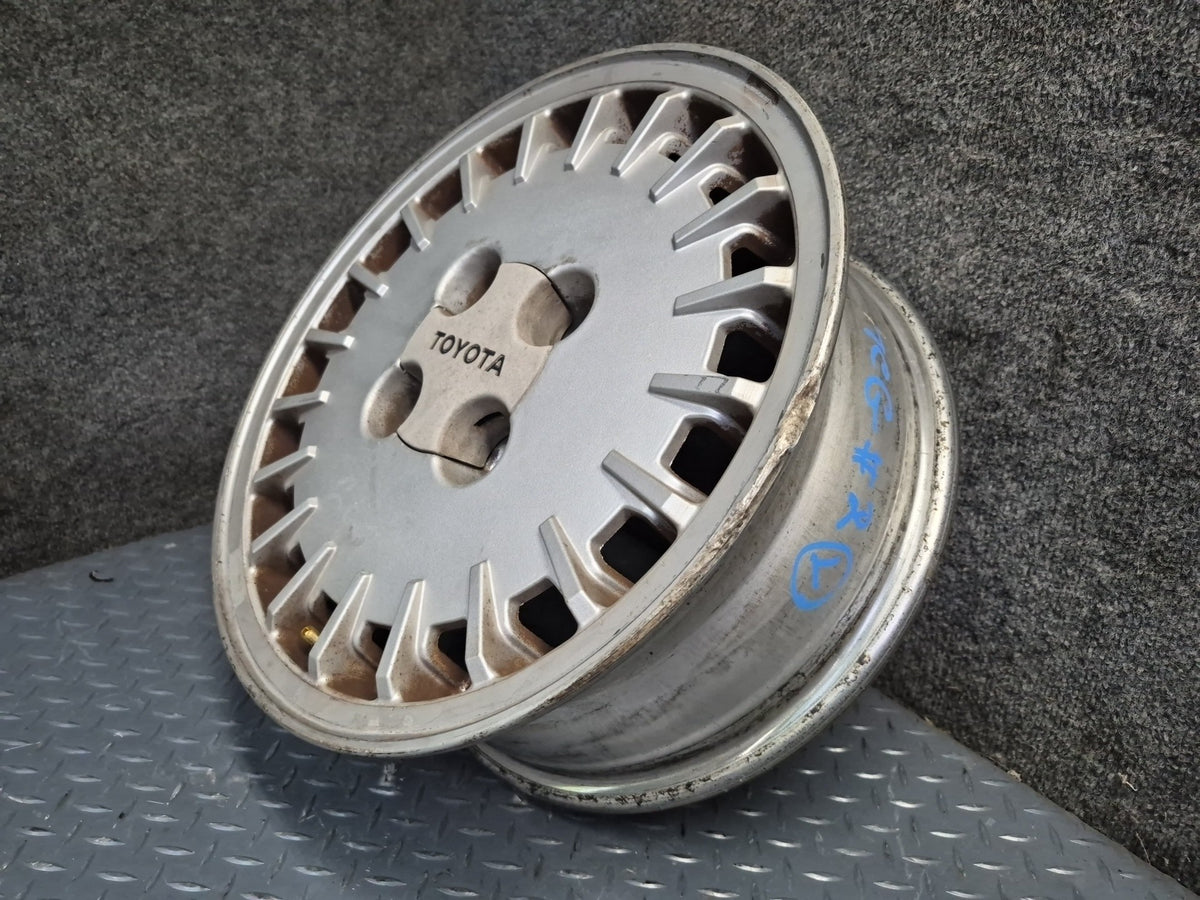 84-88 Toyota Cressida MX73 Set of 4 Factory R15 15" Wheel Rim 15x6J ET20 OEM