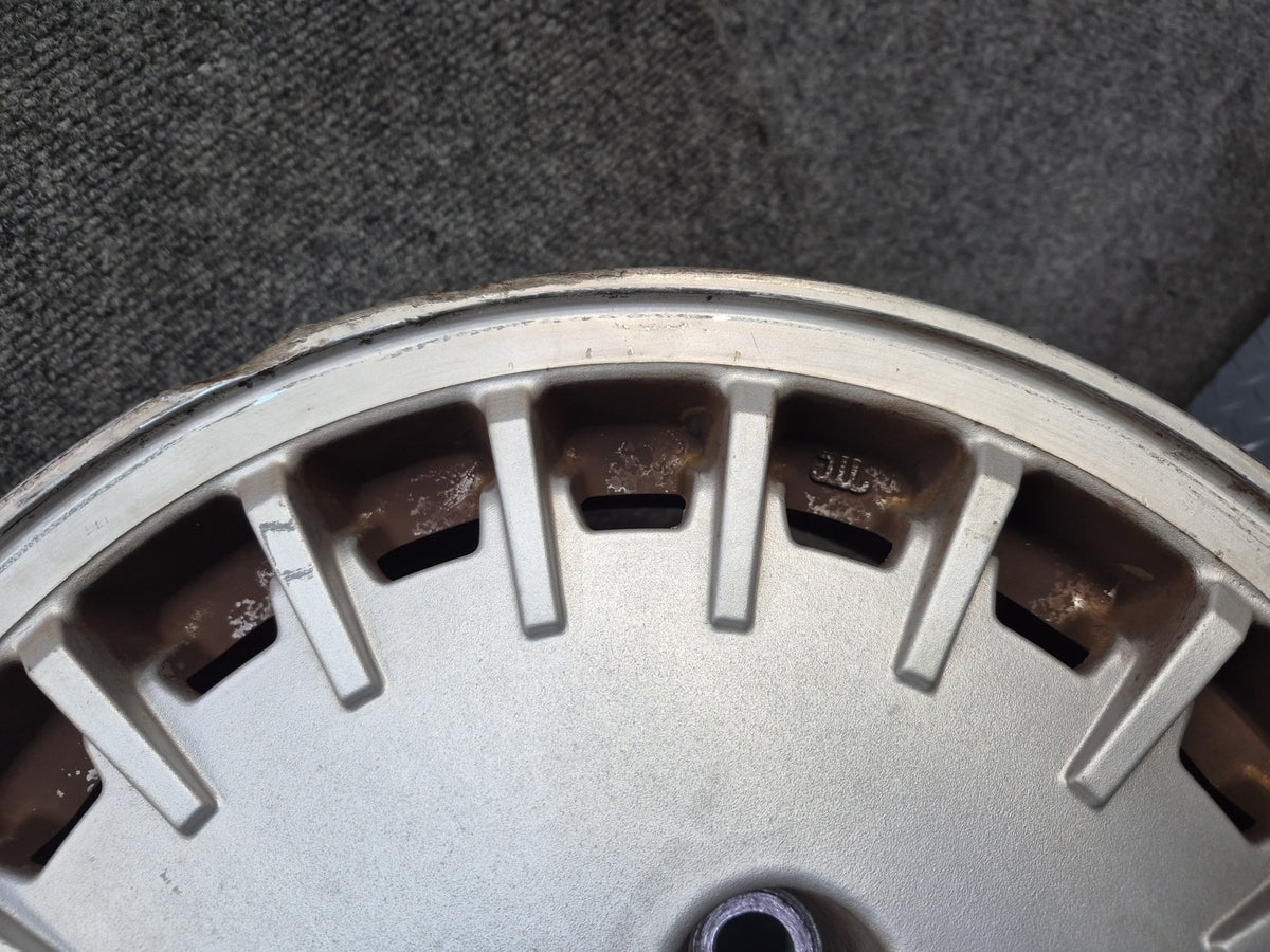 84-88 Toyota Cressida MX73 Set of 4 Factory R15 15" Wheel Rim 15x6J ET20 OEM