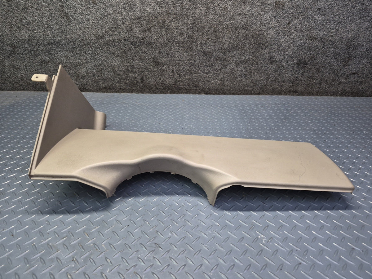 2003-2007 Hummer H2 Dash Front Left Lower Knee Trim Cover Panel Damaged