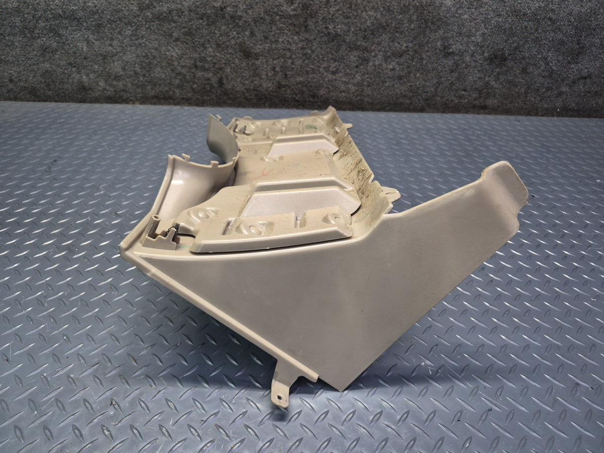 2003-2007 Hummer H2 Dash Front Left Lower Knee Trim Cover Panel Damaged