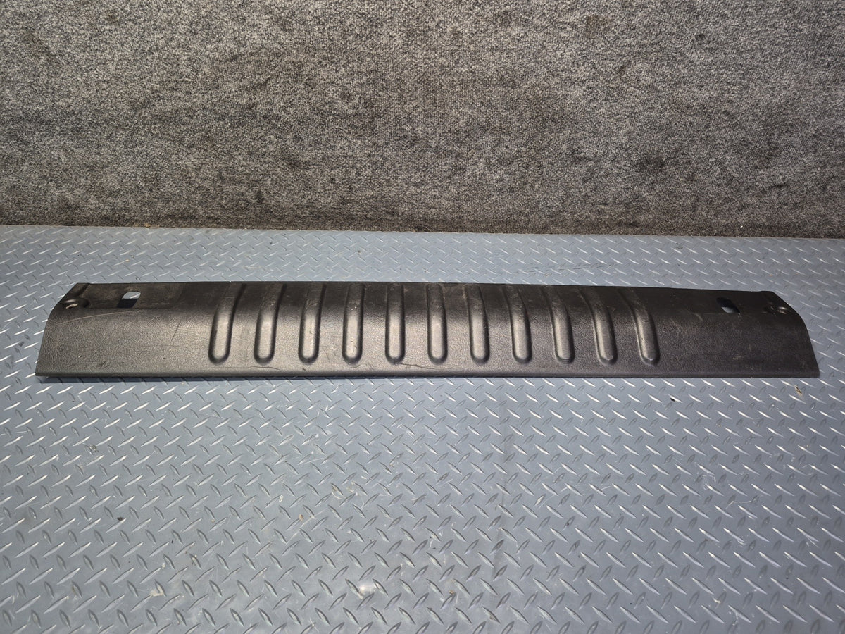 2003-2007 Hummer H2 Rear Trunk Tailgate Liftgate Scuff Sill Plate Trim Panel