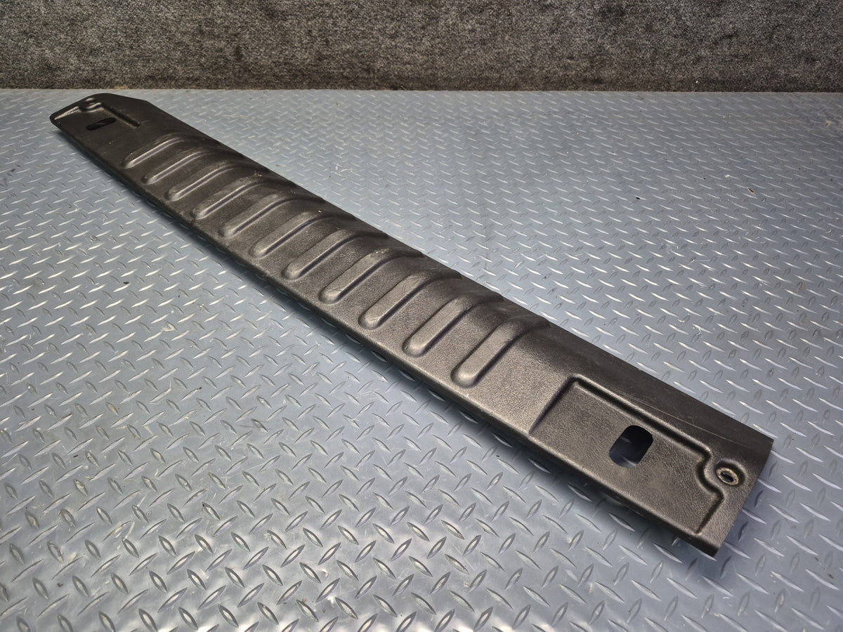 2003-2007 Hummer H2 Rear Trunk Tailgate Liftgate Scuff Sill Plate Trim Panel