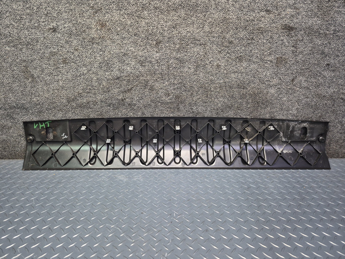 2003-2007 Hummer H2 Rear Trunk Tailgate Liftgate Scuff Sill Plate Trim Panel