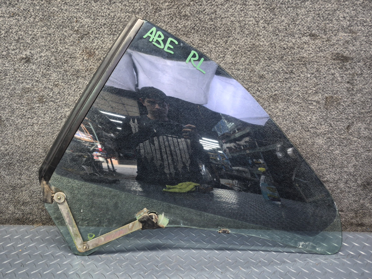 1994-1997 BMW E31 840Ci Rear Left Quarter Glass Window