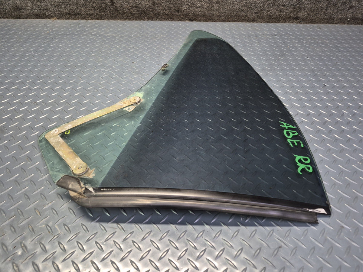 1994-1997 BMW E31 840Ci Rear Right Quarter Glass Window