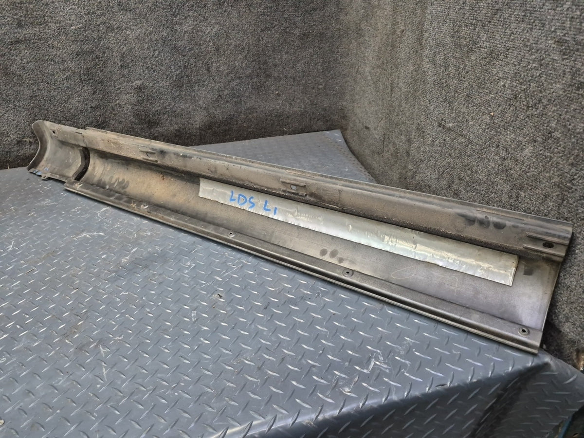 04-06 Lexus UCF30 LS430 Front & Rear Side Skirt Rocker Panel Molding Set Damaged