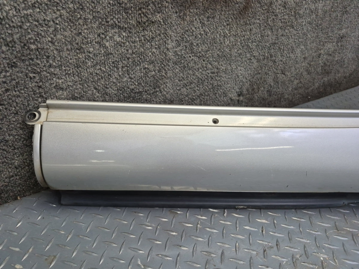 04-06 Lexus UCF30 LS430 Front & Rear Side Skirt Rocker Panel Molding Set Damaged