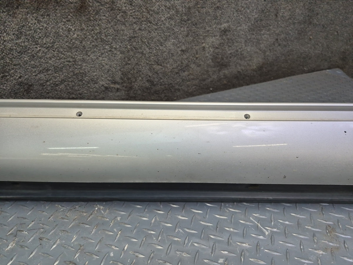 04-06 Lexus UCF30 LS430 Front & Rear Side Skirt Rocker Panel Molding Set Damaged