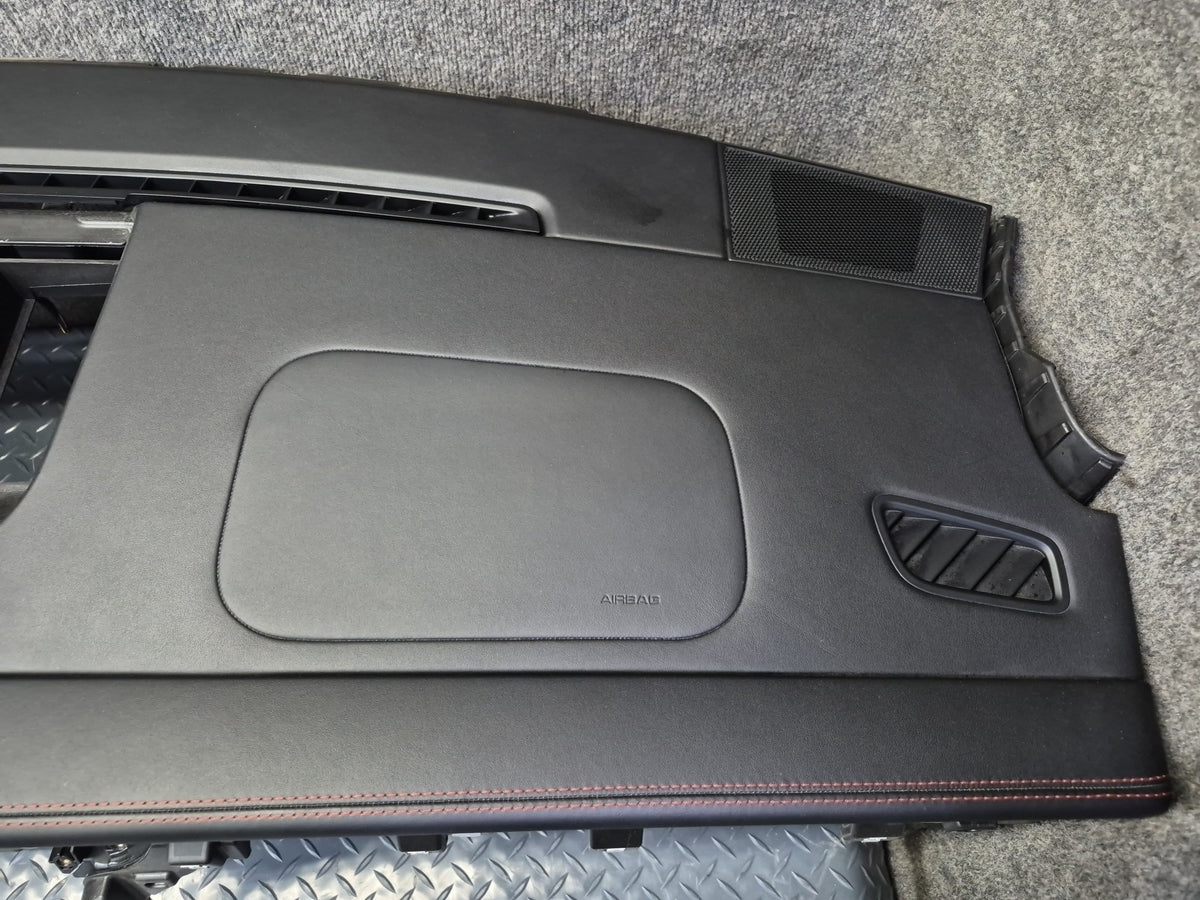 2015-2018 Porsche Macan Front Dashboard Dash Instrument Panel Frame Black