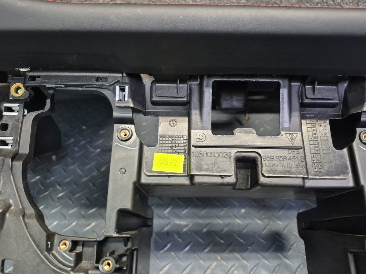 2015-2018 Porsche Macan Front Dashboard Dash Instrument Panel Frame Black