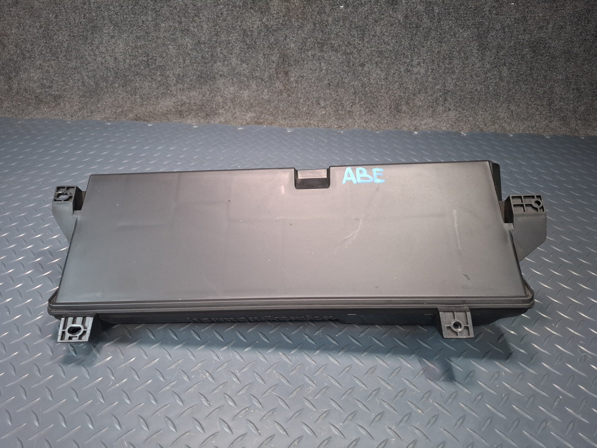 2006-2012 Mercedes W251 R-class Harman Kardon Subwoofer Speaker Box 2518200002