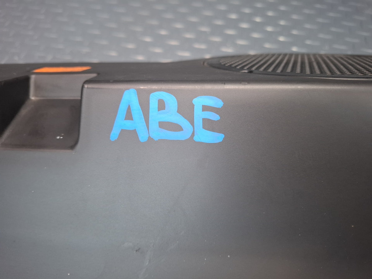 2006-2012 Mercedes W251 R-class Harman Kardon Subwoofer Speaker Box 2518200002