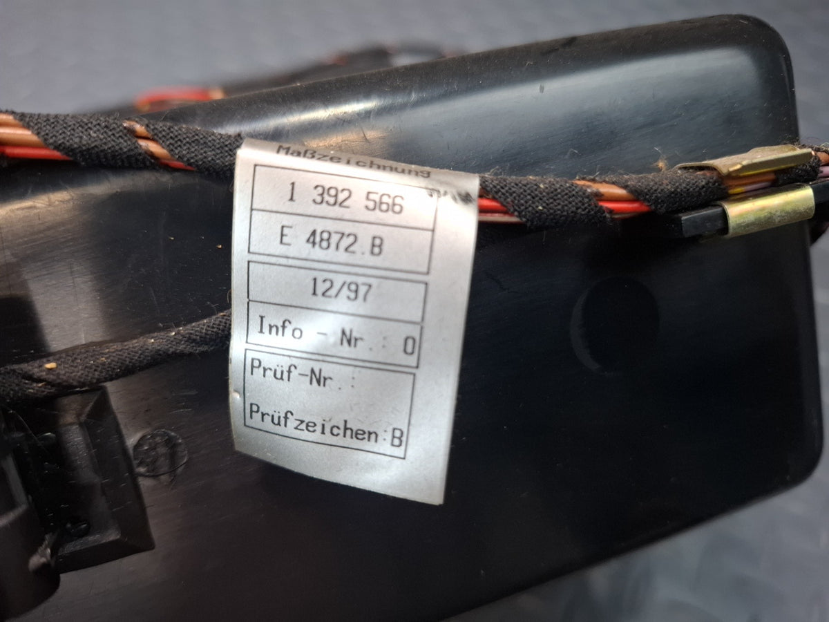 1994-1997 BMW E31 840Ci Dash Glove Box Compartment Storage