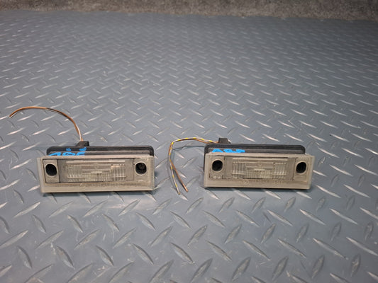 1994-1997 BMW E31 840Ci Rear Left & Right License Plate Light Lamp Set of 2