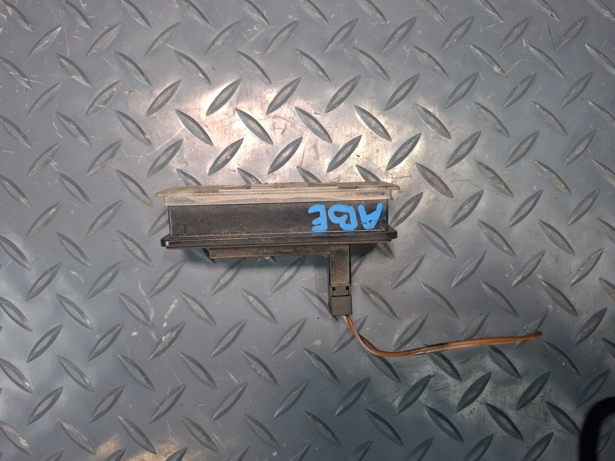 1994-1997 BMW E31 840Ci Rear Left & Right License Plate Light Lamp Set of 2
