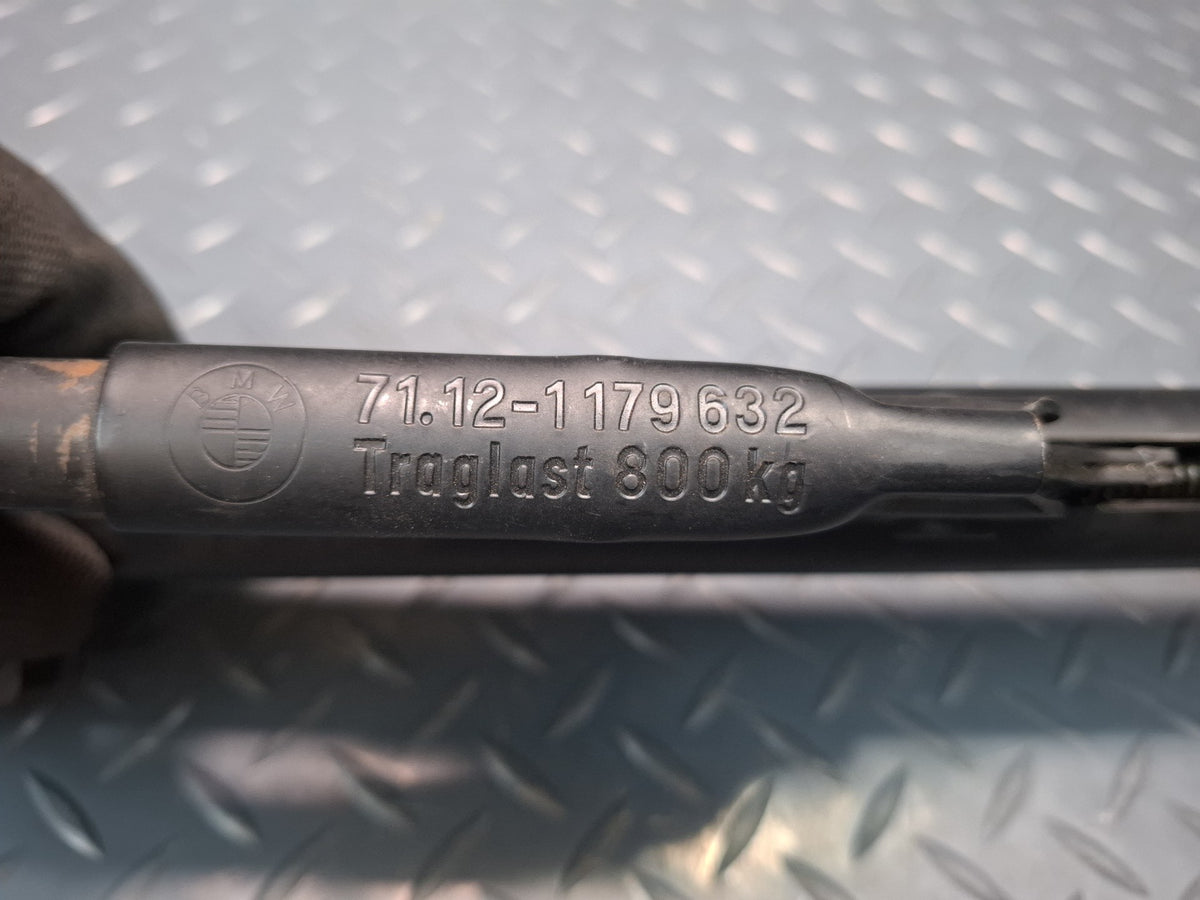 1994-1997 BMW E31 840Ci Emergency Spare Tire Lift Jack Tool 1179632