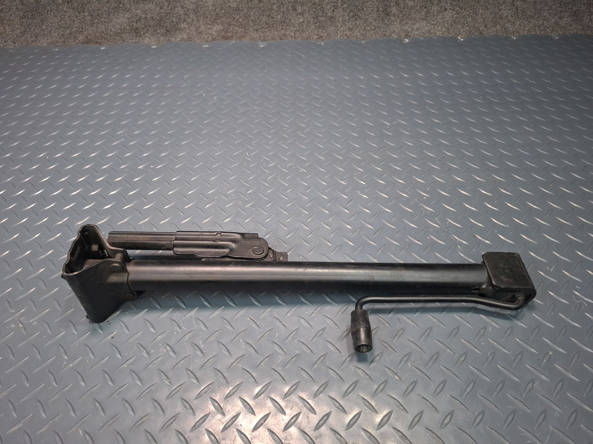 1994-1997 BMW E31 840Ci Emergency Spare Tire Lift Jack Tool 1179632