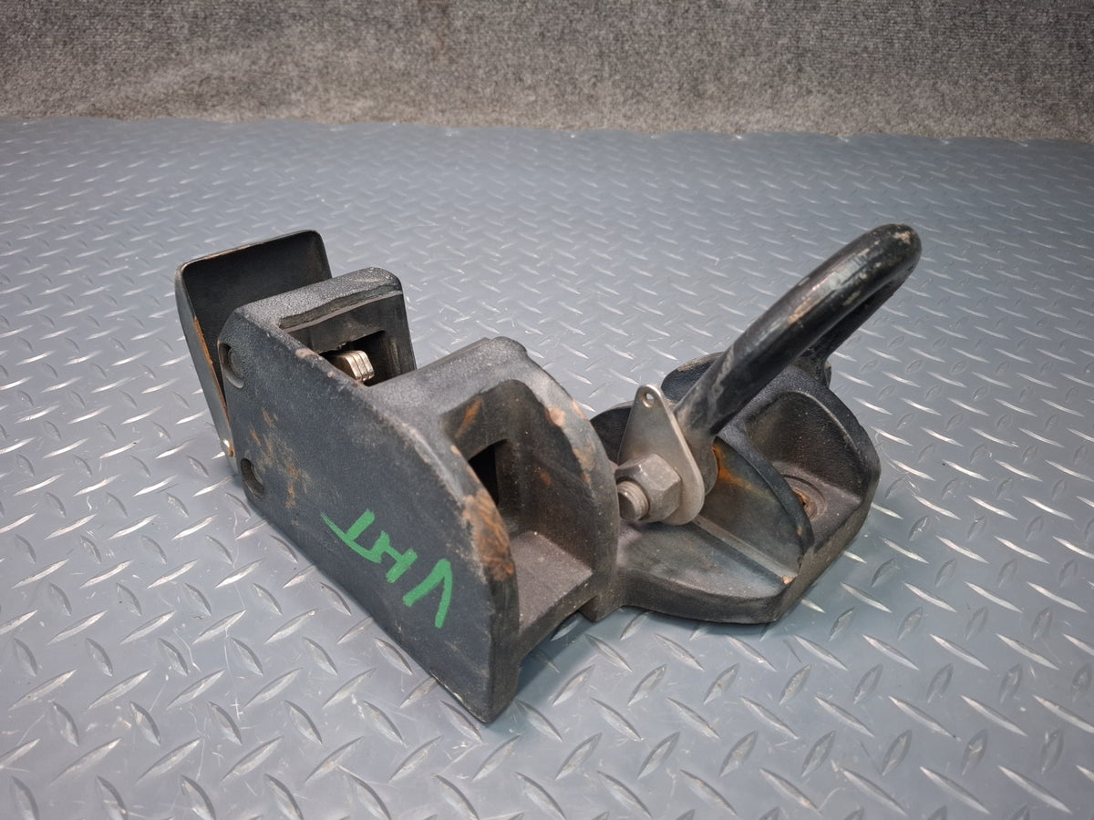 2003-2009 Hummer H2 Spare Tire Bracket Carrier Latch Hinge W/ Hook 15200394