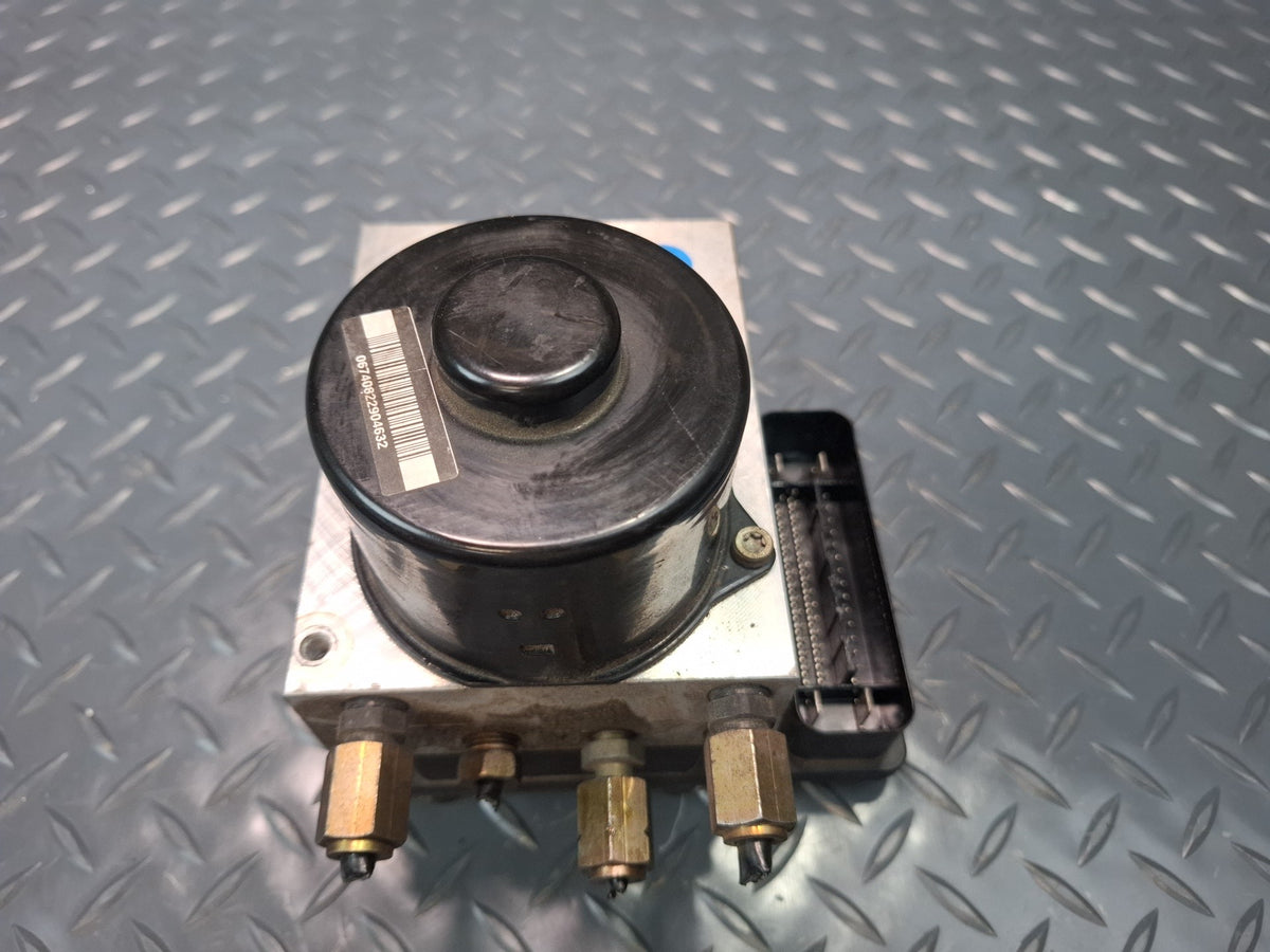 03-05 Ford Thunderbird Anti Lock Brake ABS TCS Pump Module 3W4T-2C219-BE OEM