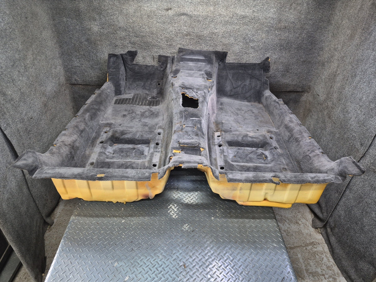 1994-1997 BMW E31 840Ci Interior Floor Carpet Cover Black