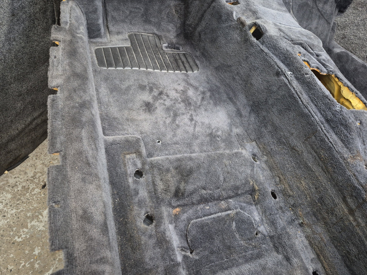 1994-1997 BMW E31 840Ci Interior Floor Carpet Cover Black