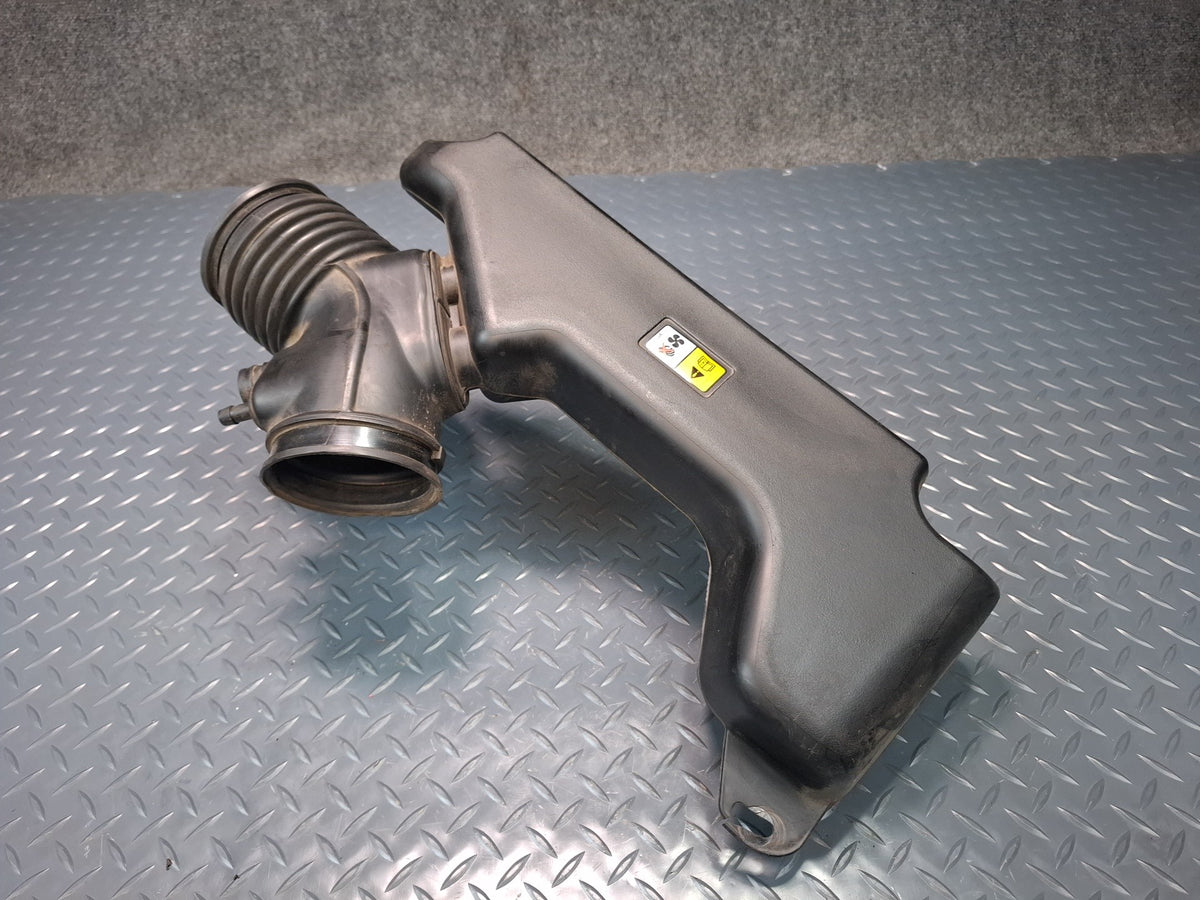 03-05 Ford Thunderbird Air Intake Cleaner Filter Box Resonator Duct Pipe OEM