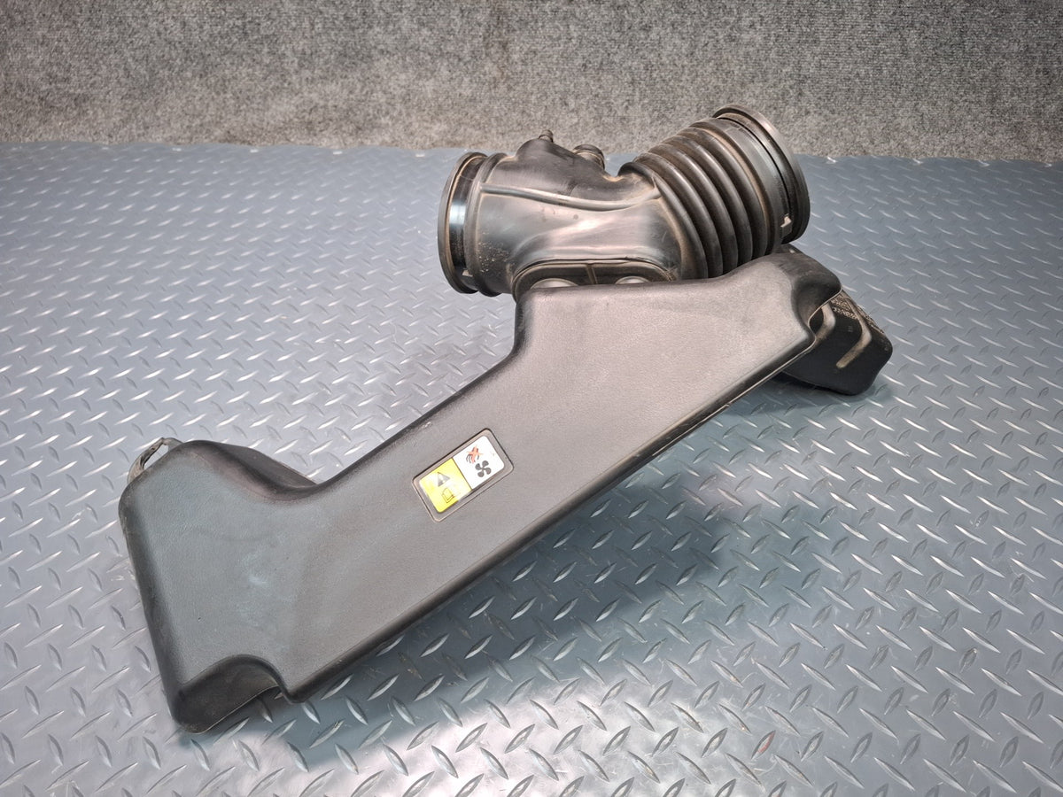 03-05 Ford Thunderbird Air Intake Cleaner Filter Box Resonator Duct Pipe OEM