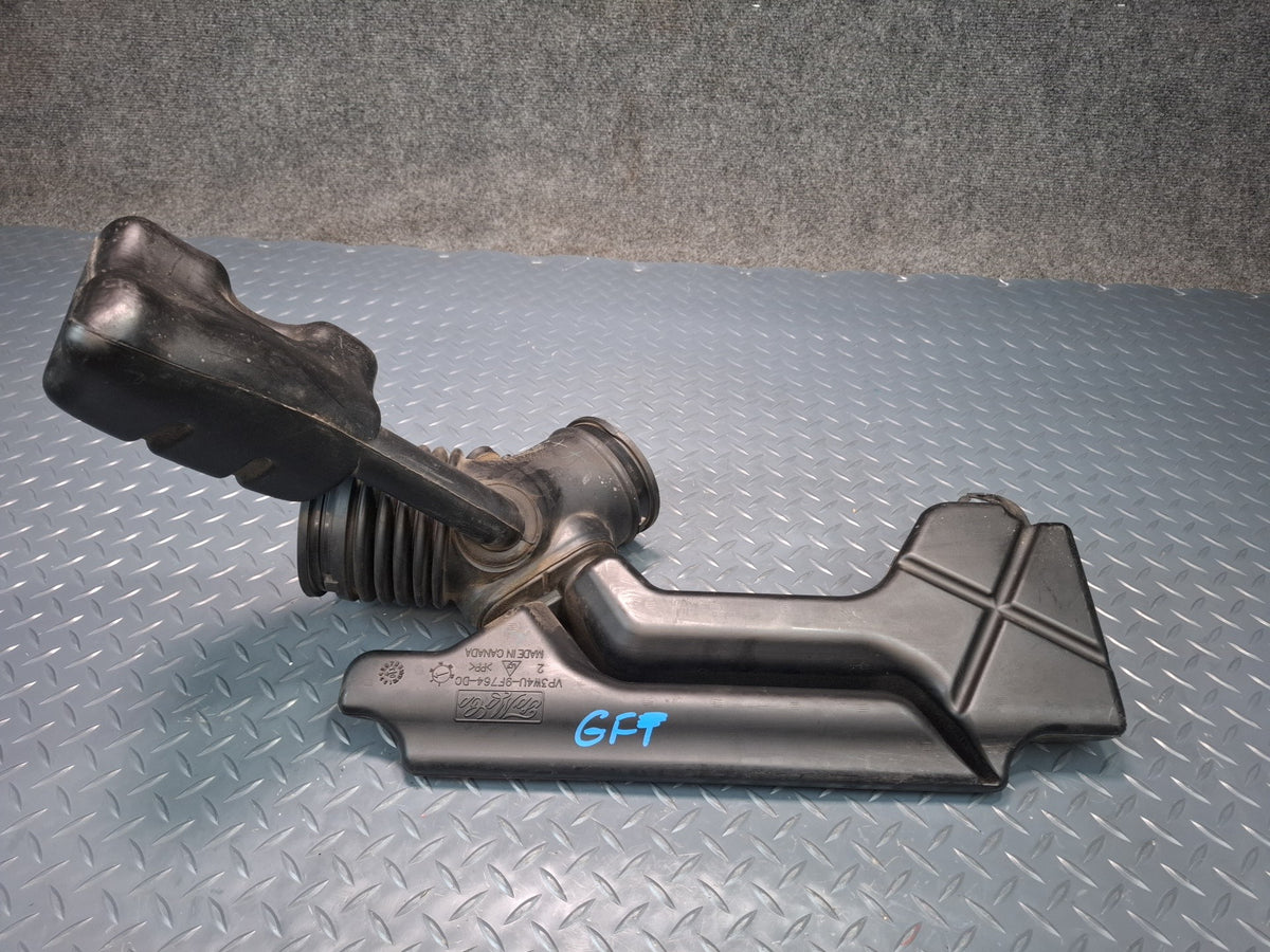 03-05 Ford Thunderbird Air Intake Cleaner Filter Box Resonator Duct Pipe OEM