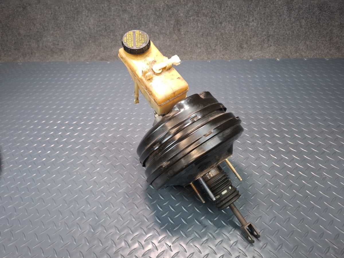 03-05 Ford Thunderbird Brake Master Cylinder Booster Fluid Reservoir OEM