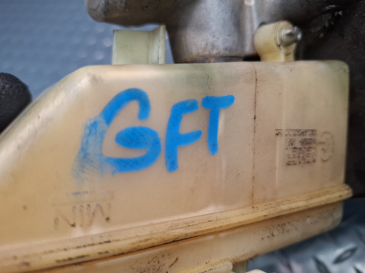 03-05 Ford Thunderbird Brake Master Cylinder Booster Fluid Reservoir OEM