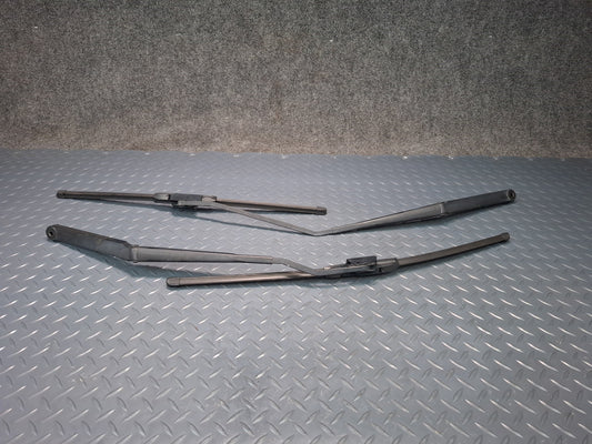 02-05 Ford Thunderbird Set of 2 Front Left & Right Wiper Arm OEM