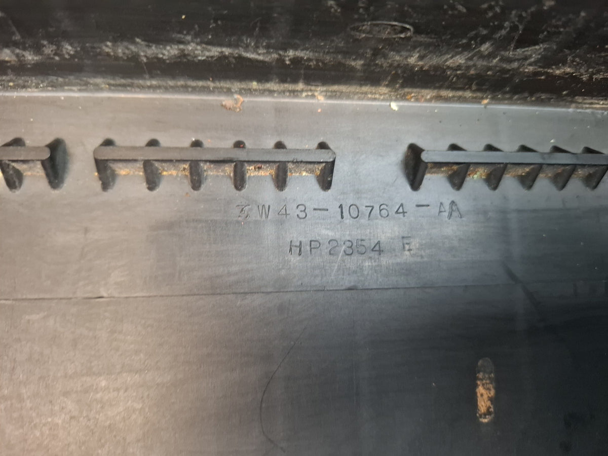 02-05 Ford Thunderbird Battery Tray Bracket Support Set OEM
