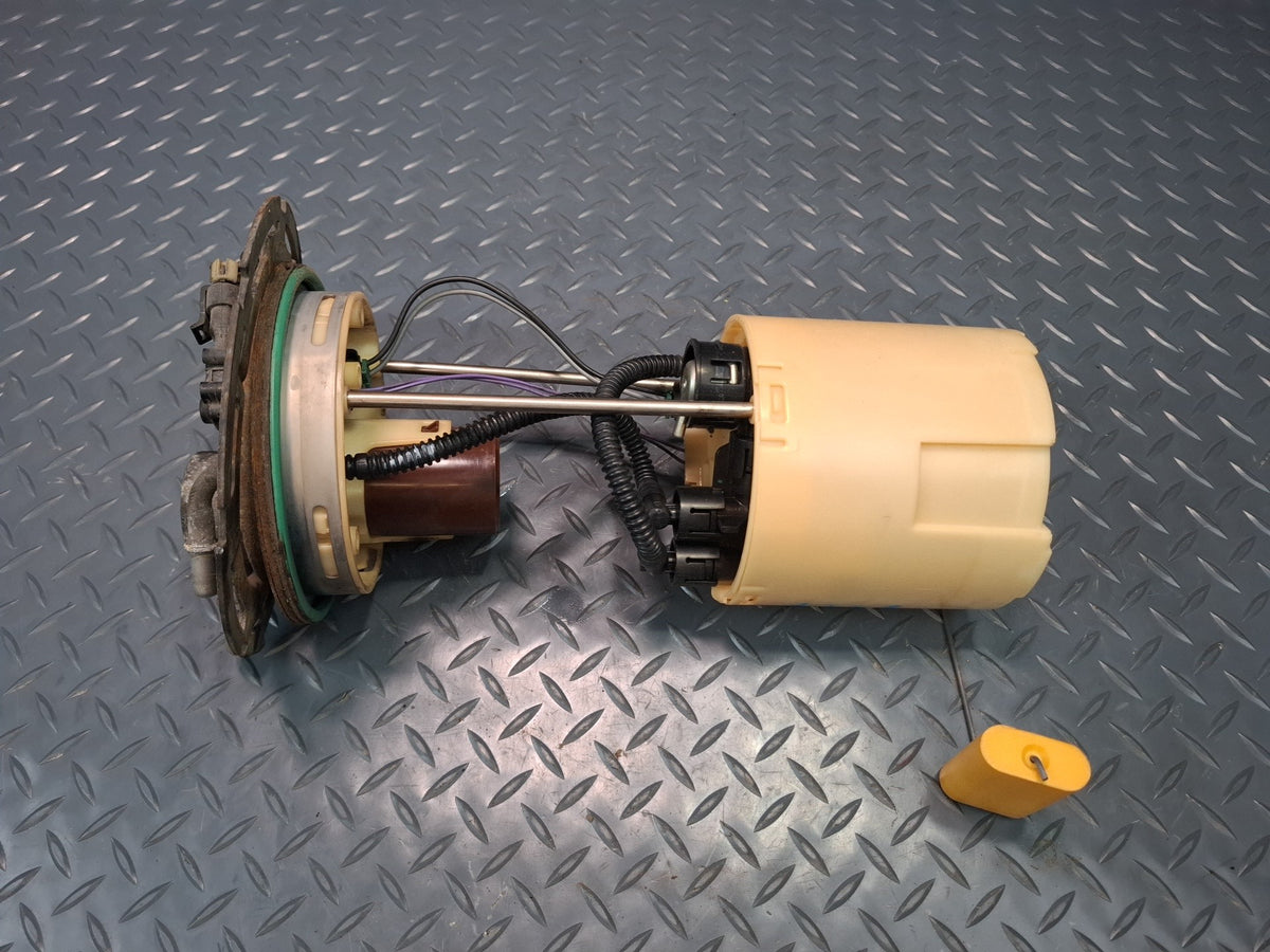 2005-2007 Hummer H2 Fuel Pump Level Sensor Sending Unit Assembly
