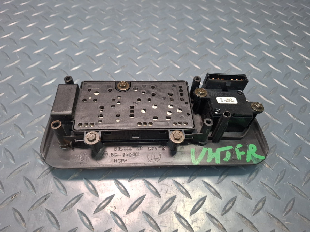 2003-2007 Hummer H2 Front Right Pass Side Seat Adjust Control Switch