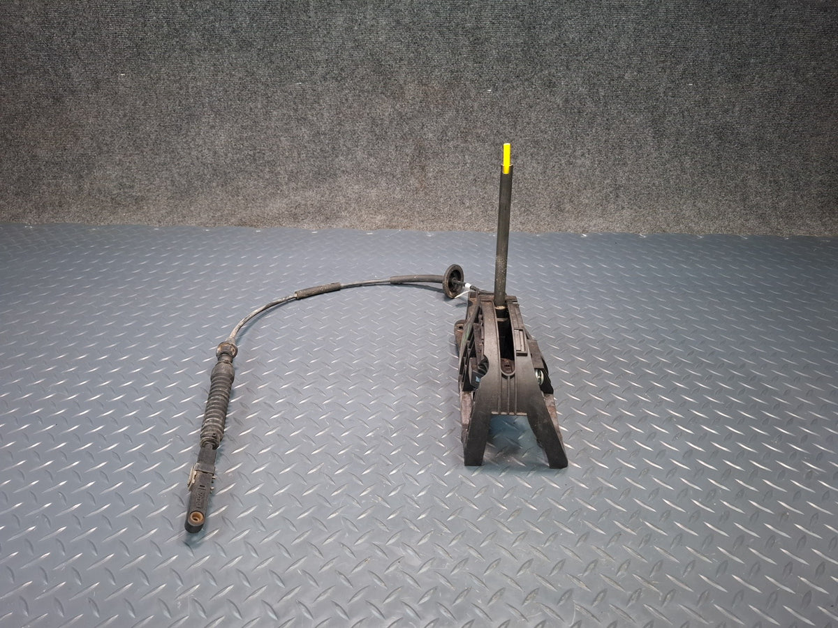 2003-2007 Hummer H2 A/T Automatic Transmission Gear Shifter Selector W/ Cable