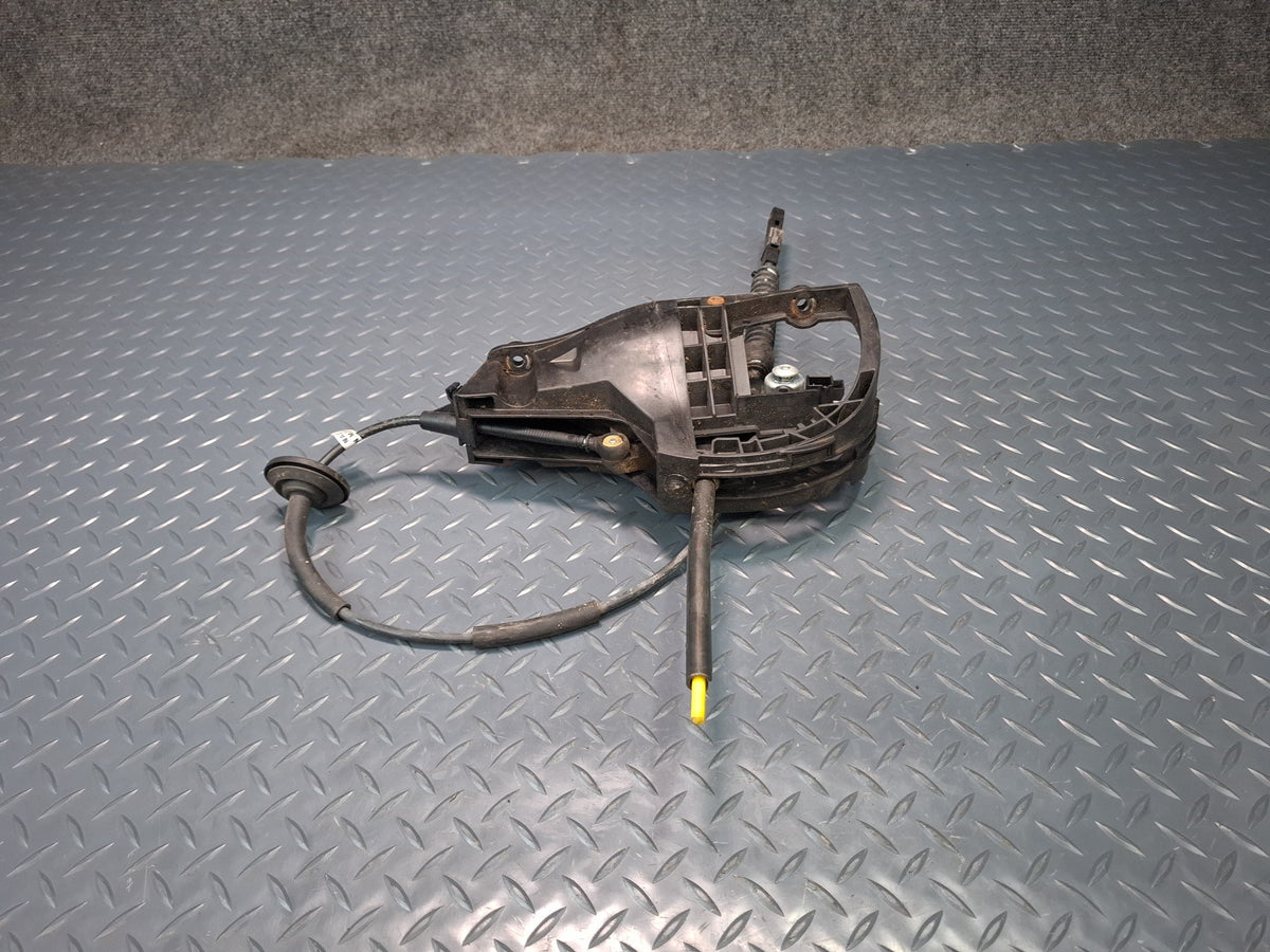 2003-2007 Hummer H2 A/T Automatic Transmission Gear Shifter Selector W/ Cable