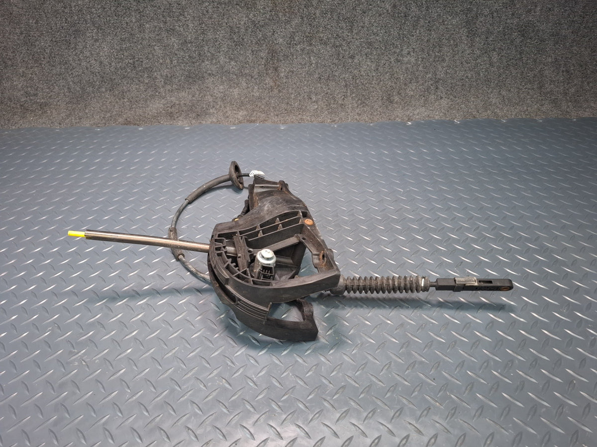 2003-2007 Hummer H2 A/T Automatic Transmission Gear Shifter Selector W/ Cable