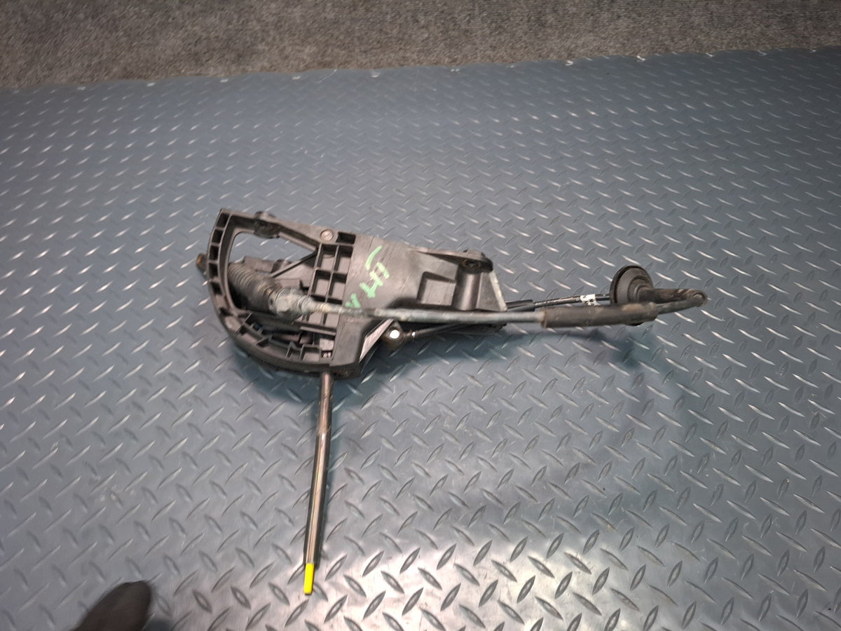 2003-2007 Hummer H2 A/T Automatic Transmission Gear Shifter Selector W/ Cable