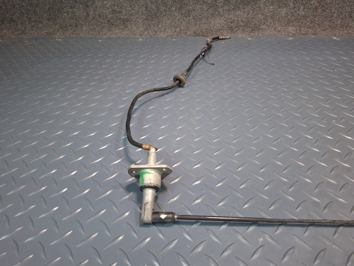 2003-2007 Hummer H2 Radio Antenna Assembly