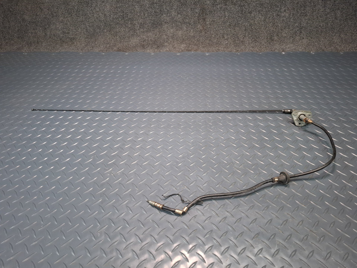 2003-2007 Hummer H2 Radio Antenna Assembly